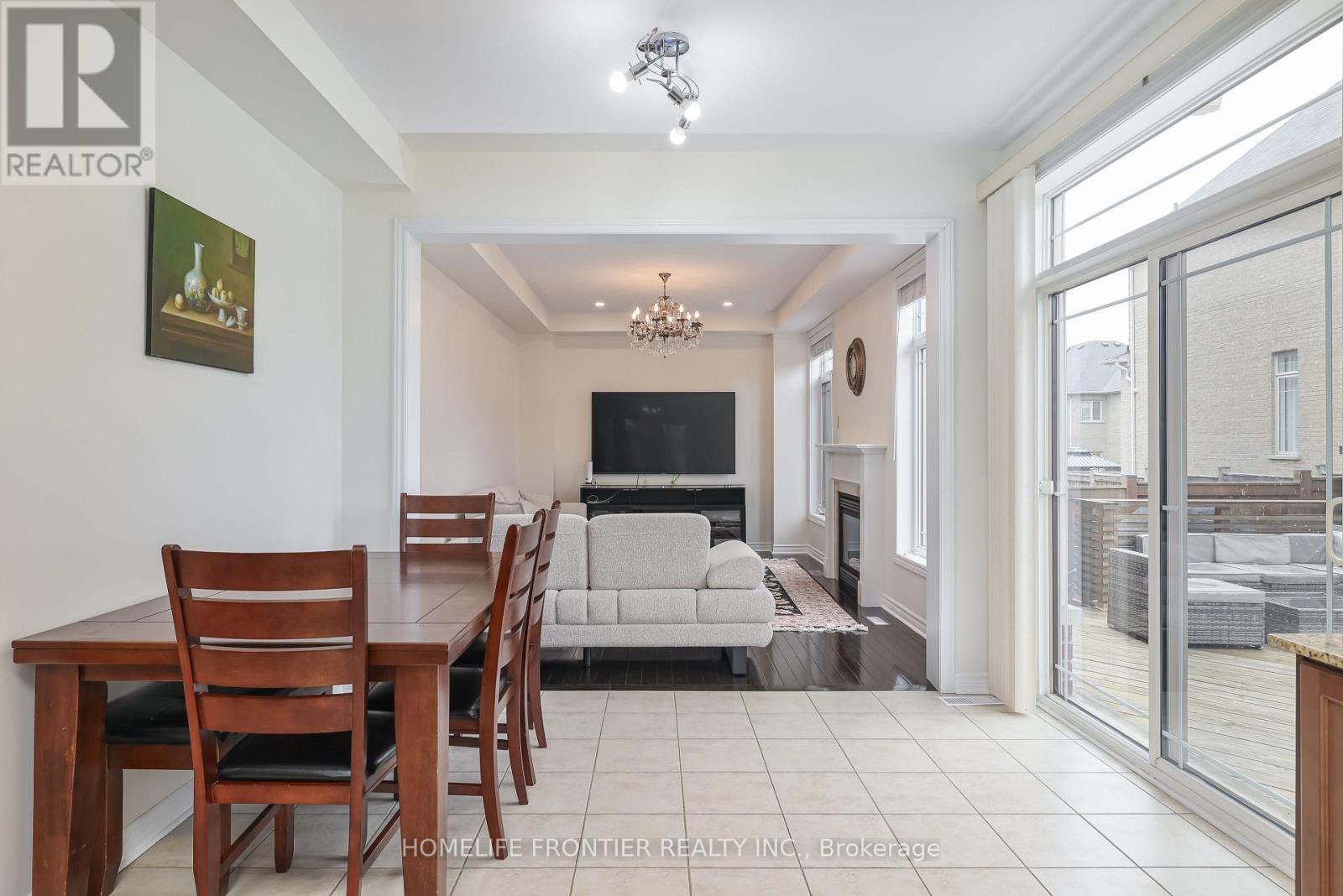 3 Pavarotti Street, Richmond Hill, Ontario  L4E 0R5 - Photo 13 - N12024178