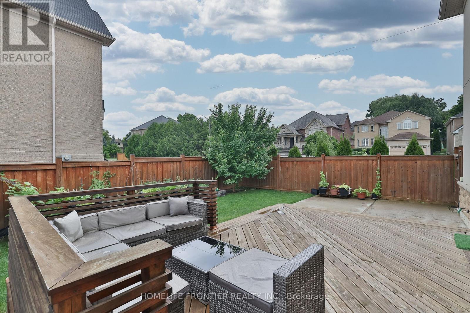 3 Pavarotti Street, Richmond Hill, Ontario  L4E 0R5 - Photo 38 - N12024178