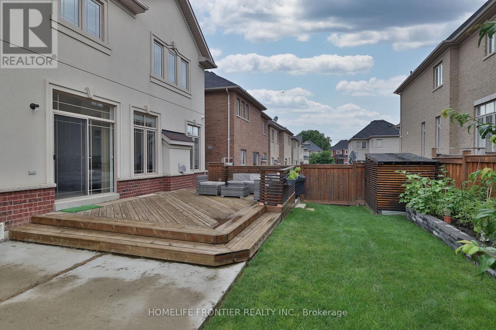 3 Pavarotti Street, Richmond Hill, Ontario  L4E 0R5 - Photo 39 - N12024178