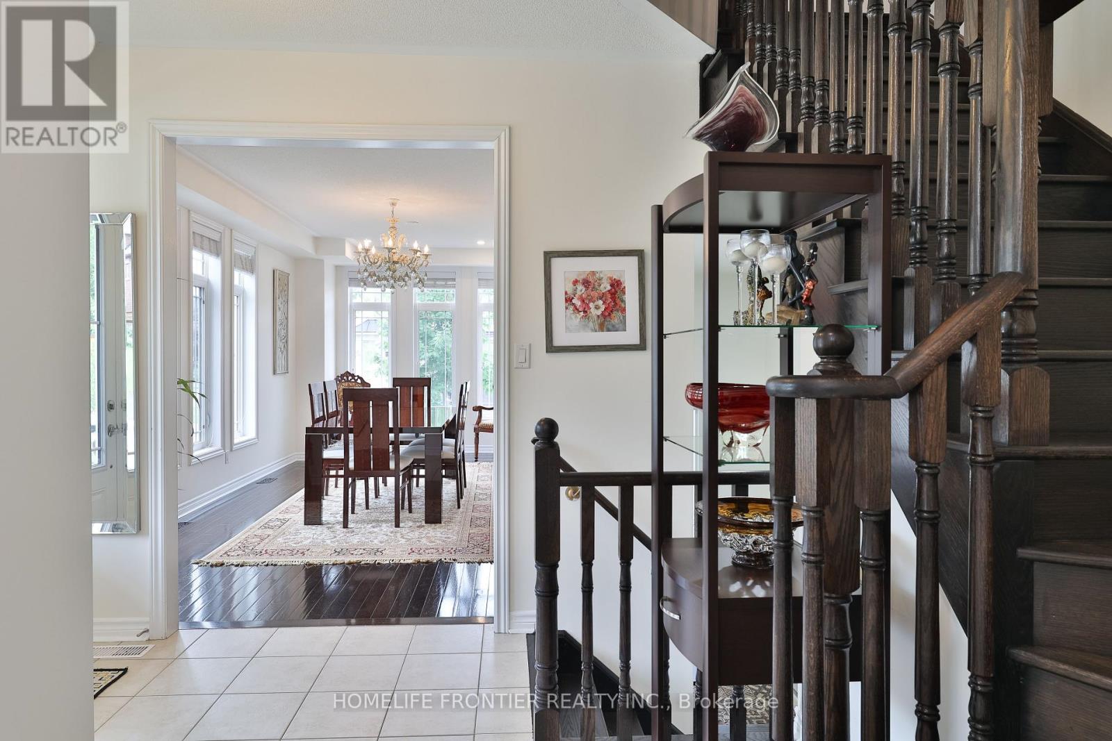 Property at 3 PAVAROTTI STREET image 5