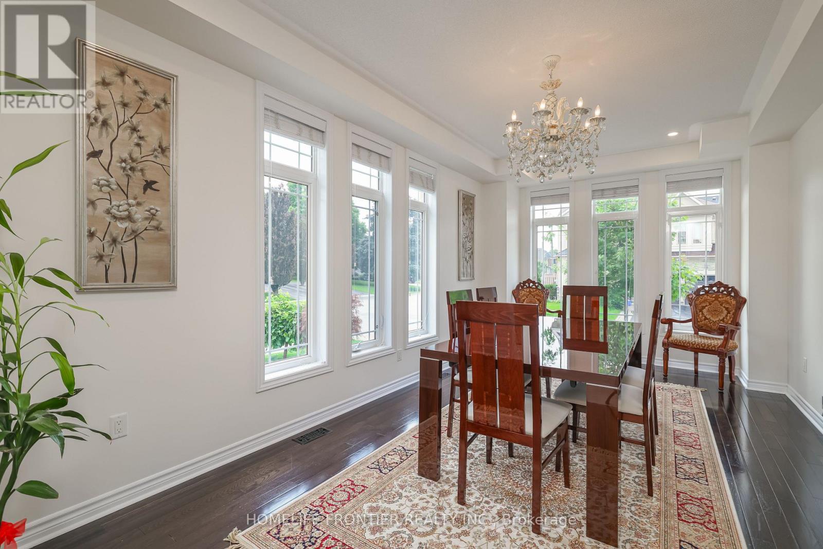 3 Pavarotti Street, Richmond Hill, Ontario  L4E 0R5 - Photo 8 - N12024178