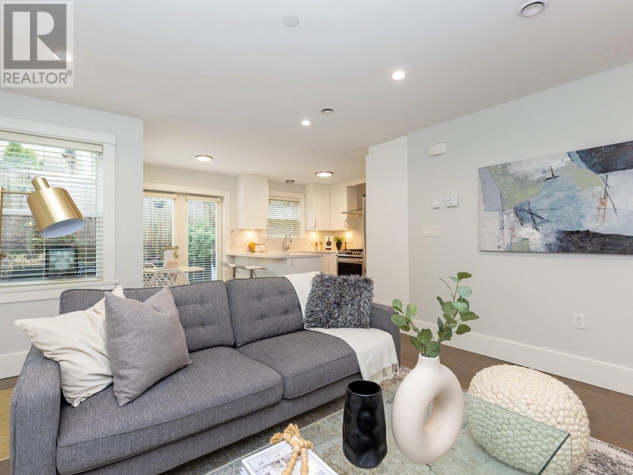 435 Vernon Drive, Vancouver, British Columbia  V6A 3N4 - Photo 1 - R2978627