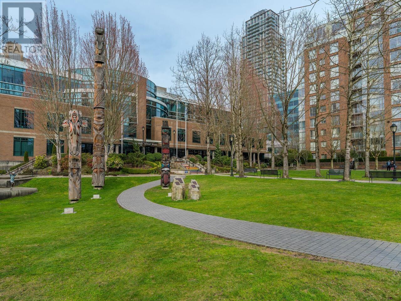 Listing Picture 20 of 21 : 101 1590 W 10TH AVENUE, Vancouver / 溫哥華 - 魯藝地產 Yvonne Lu Group - MLS Medallion Club Member