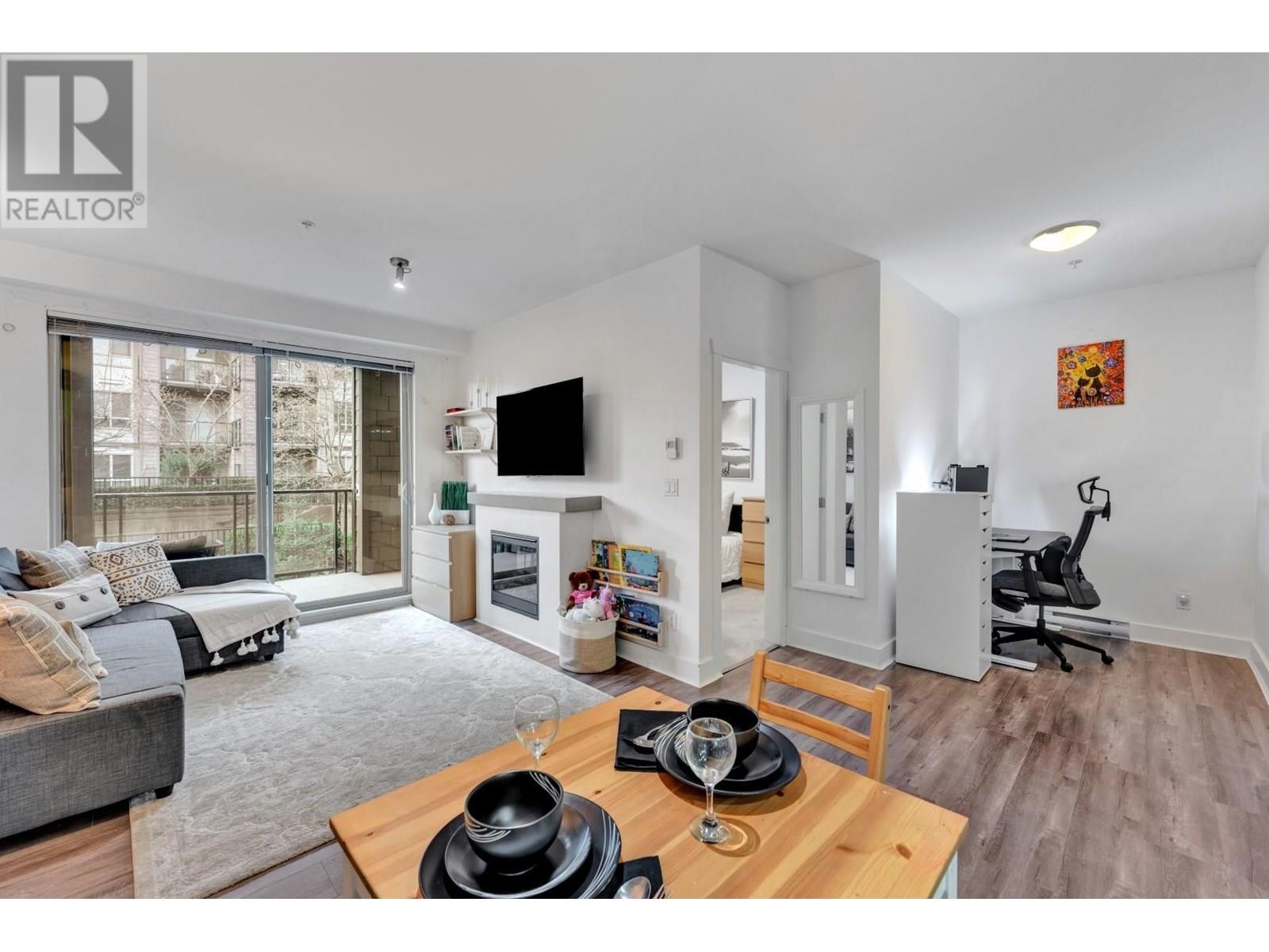 308 7478 Byrnepark Walk, Burnaby, British Columbia  V3N 0B5 - Photo 17 - R2978663