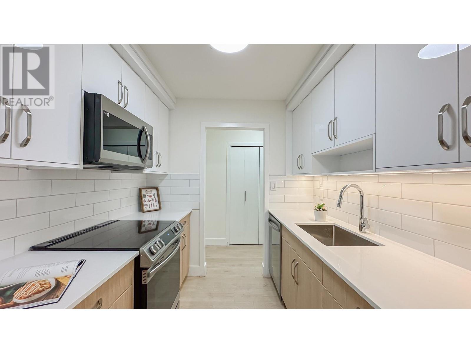 122 4373 Halifax Street, Burnaby, British Columbia  V5C 5Z2 - Photo 5 - R2978682