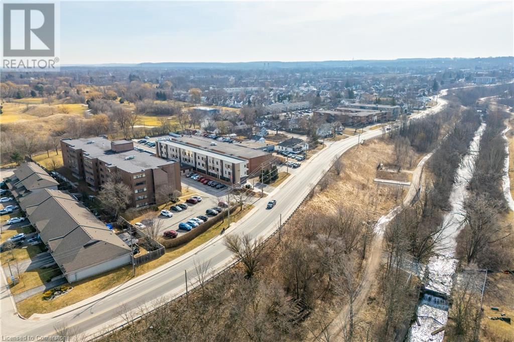 264 Oakdale Avenue Unit# 102, St. Catharines, Ontario  L2P 2K4 - Photo 35 - 40707024