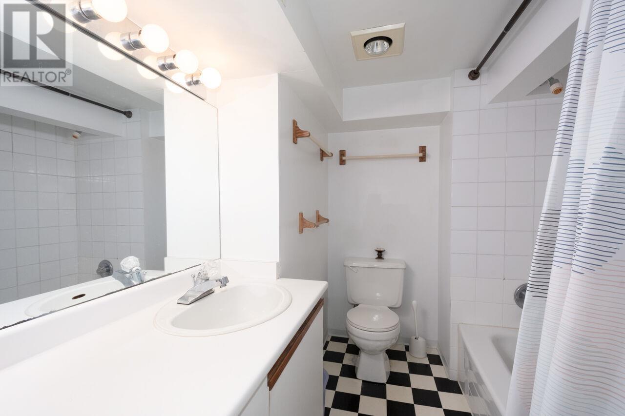 3856 W 3rd Avenue, Vancouver, British Columbia  V6R 1M4 - Photo 13 - R2978652