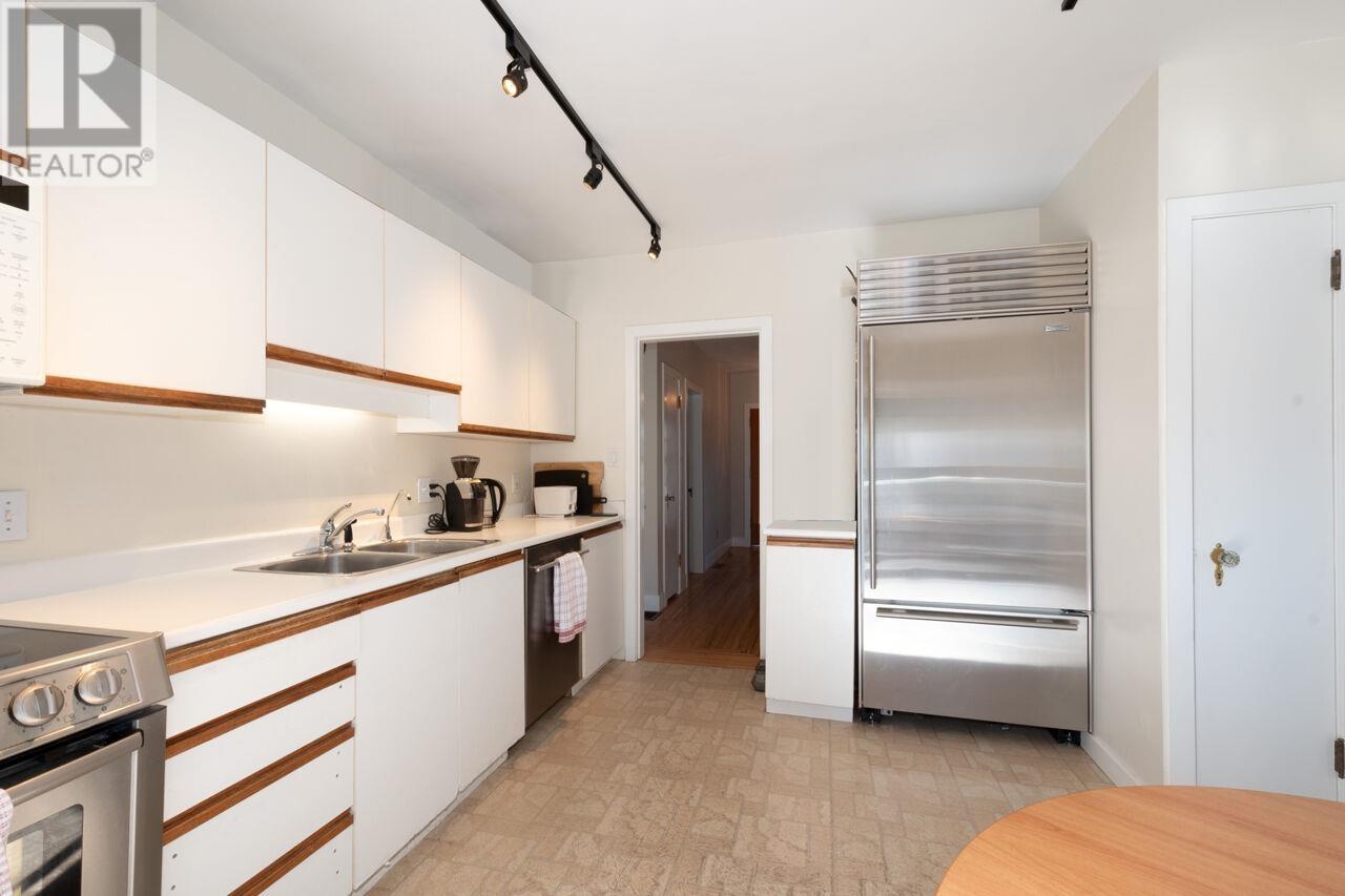 3856 W 3rd Avenue, Vancouver, British Columbia  V6R 1M4 - Photo 8 - R2978652