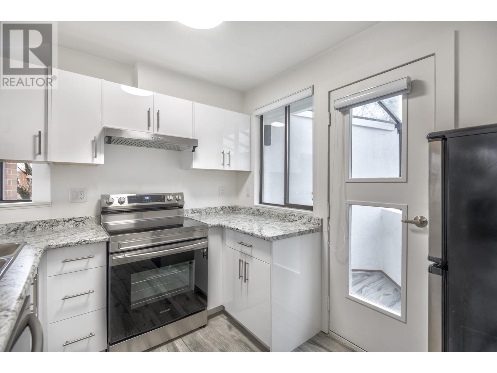 118 811 W 7th Avenue, Vancouver, British Columbia  V5Z 1C2 - Photo 5 - R2978564