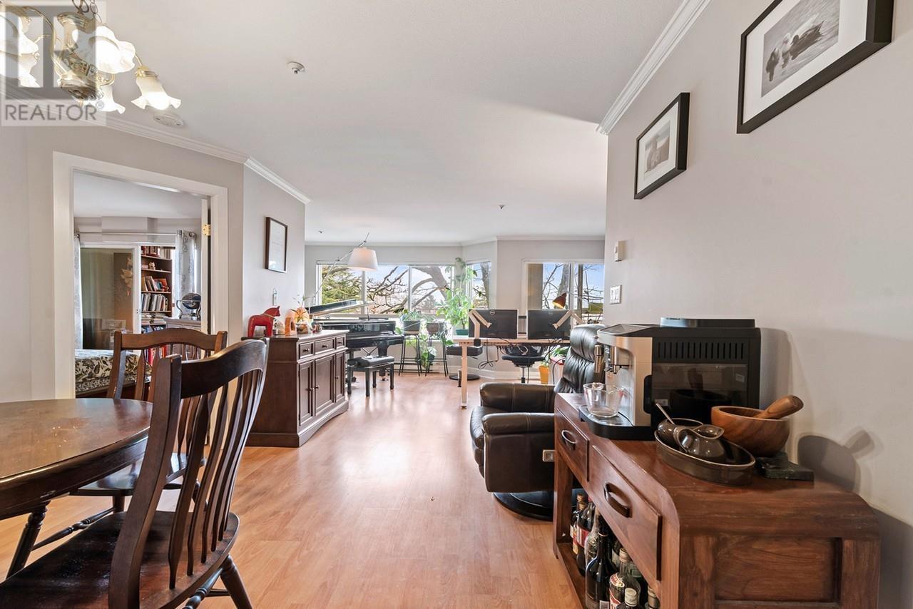 201 3615 W 17th Avenue, Vancouver, British Columbia  V6S 1A3 - Photo 12 - R2978643