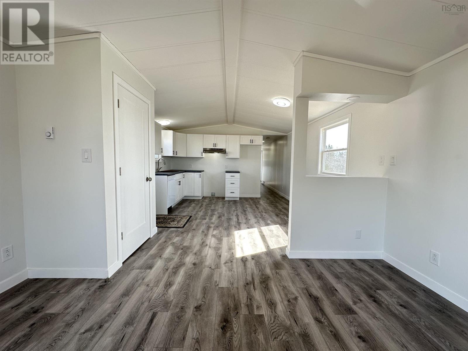 11 Smith Lane, Watt Section, Nova Scotia  B0J 3B0 - Photo 10 - 202505103