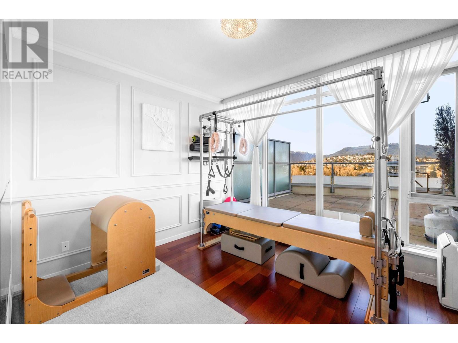 Listing Picture 28 of 40 : 3103 2133 DOUGLAS ROAD, Burnaby / 本拿比 - 魯藝地產 Yvonne Lu Group - MLS Medallion Club Member