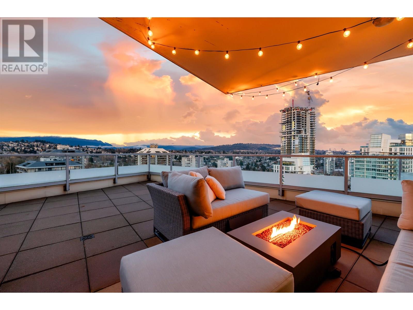 Listing Picture 19 of 40 : 3103 2133 DOUGLAS ROAD, Burnaby / 本拿比 - 魯藝地產 Yvonne Lu Group - MLS Medallion Club Member