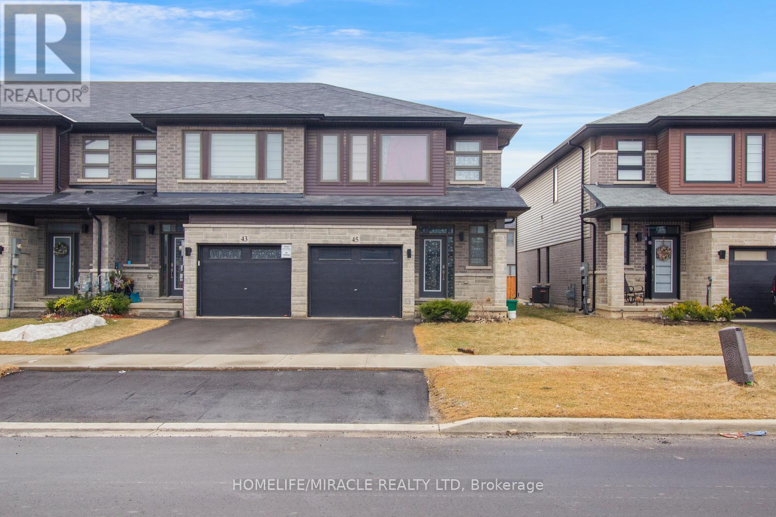 Property at 45 JUNE CALLWOOD WAY image 1