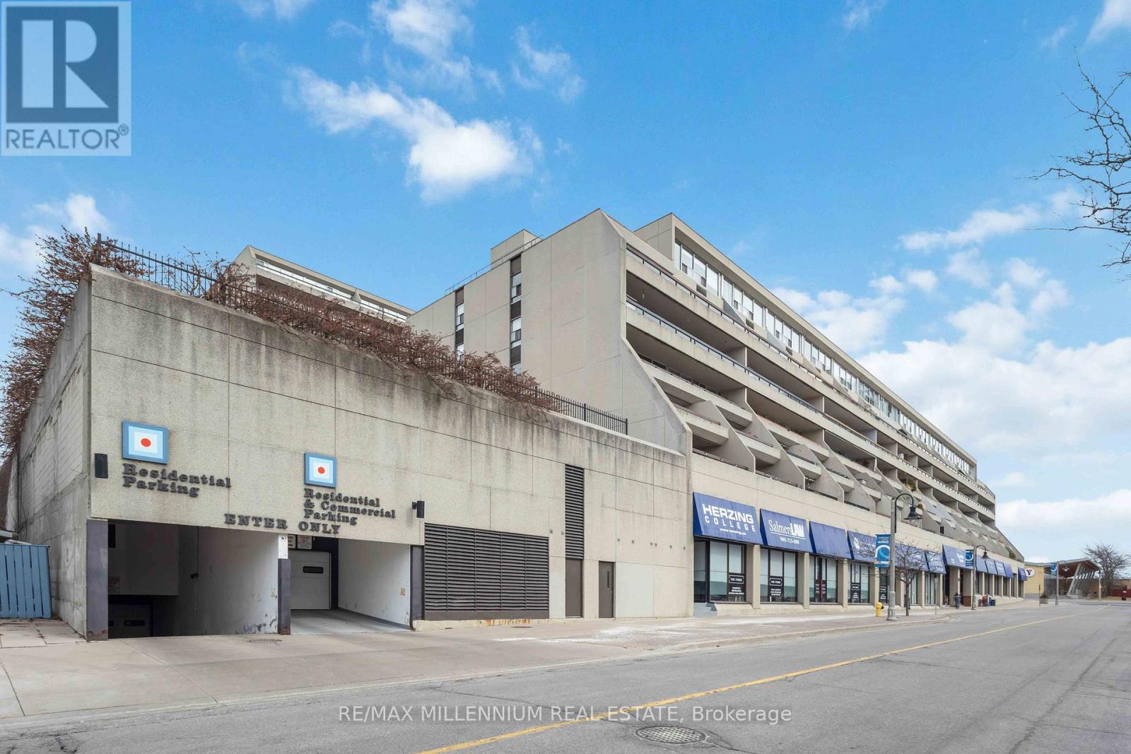 103 - 50 RICHMOND STREET E, Oshawa, Ontario