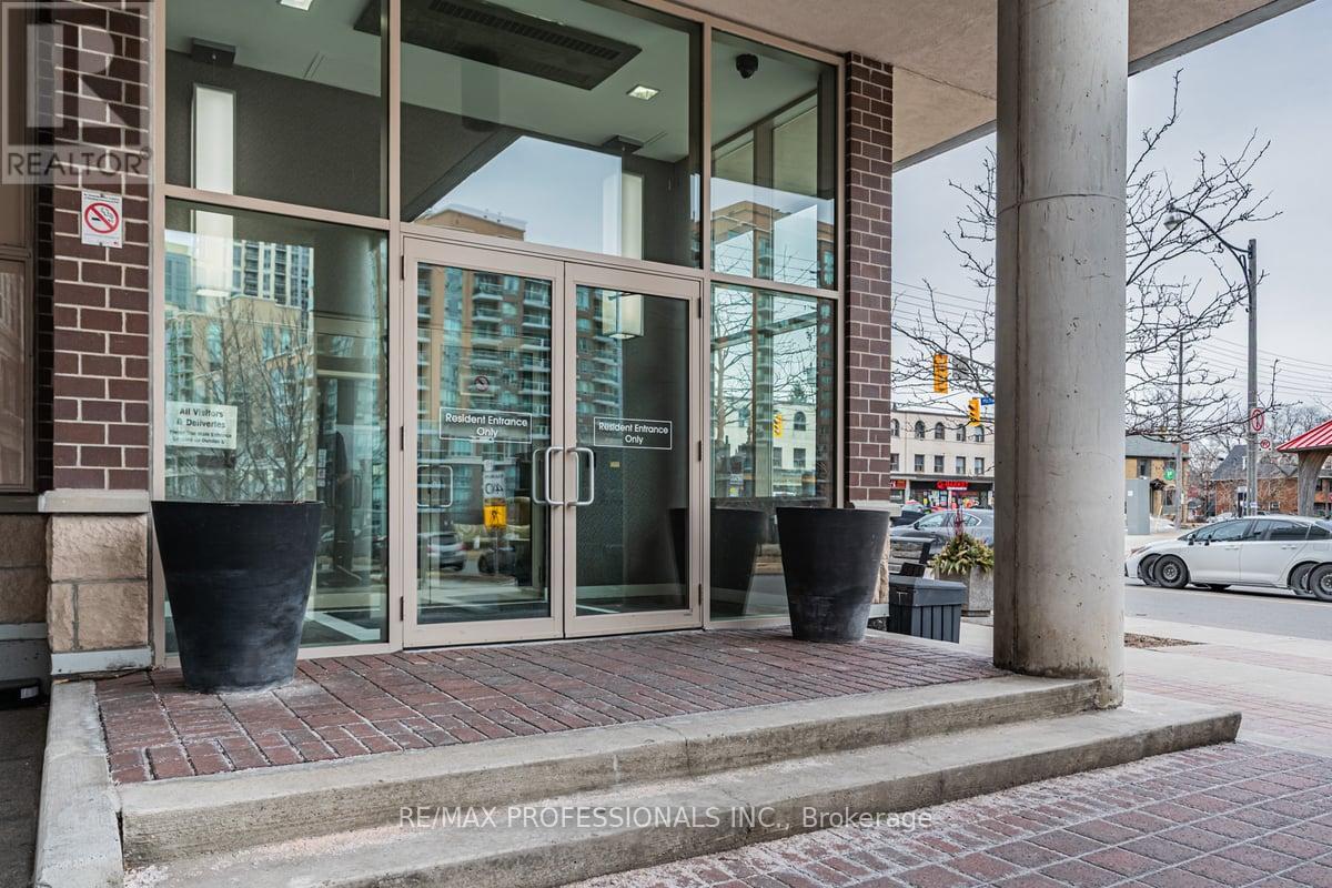 Property at 310 - 5101 DUNDAS STREET W image 3