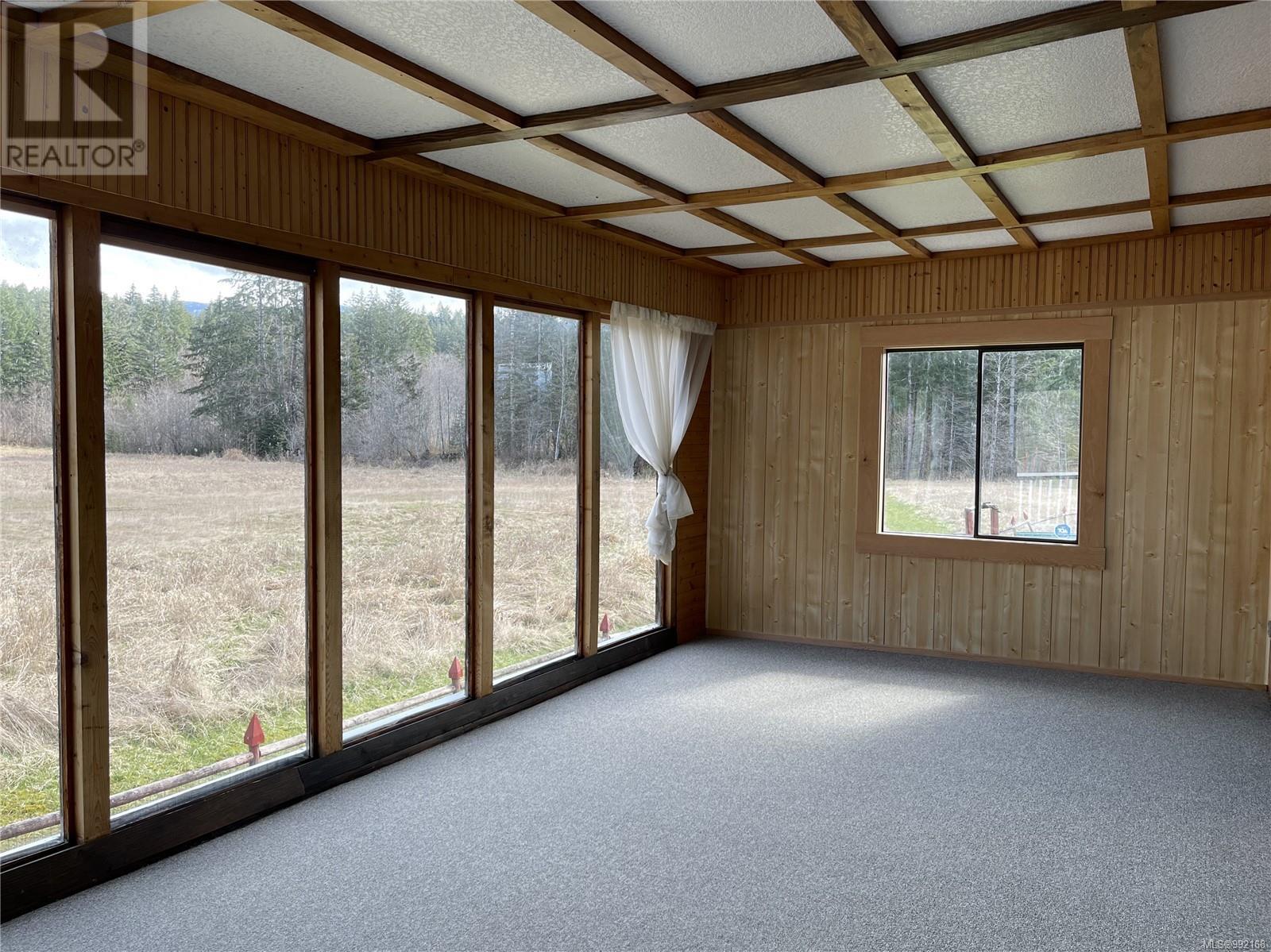 Property at 2891 Burde St image 5