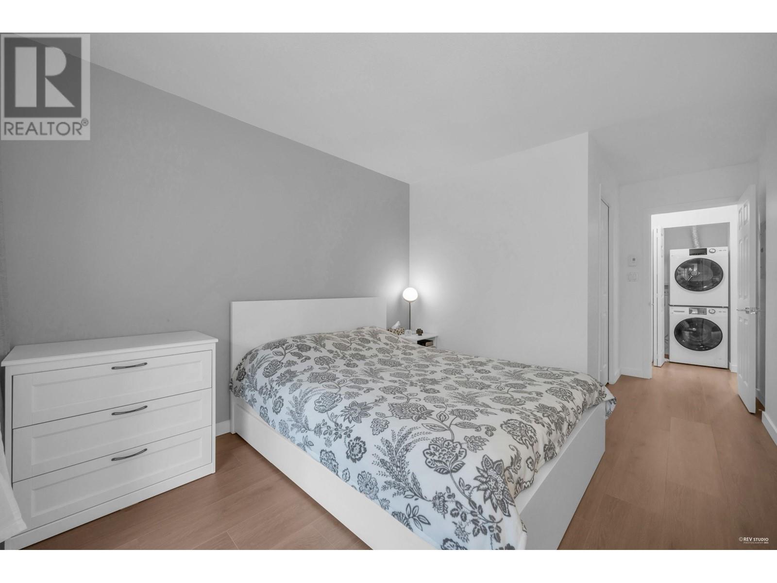 201 9623 Manchester Drive, Burnaby, British Columbia  V3N 4Y8 - Photo 15 - R2978438
