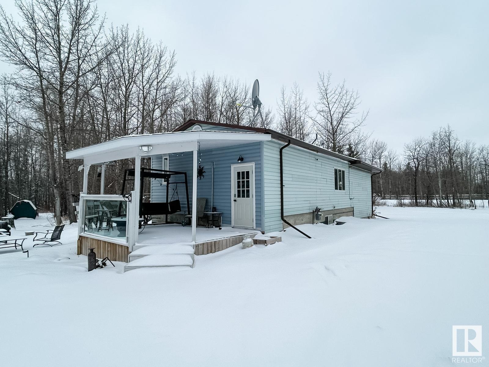 7031 Twp Rd 500, Rural Brazeau County, Alberta  T0E 1Z0 - Photo 2 - E4426107