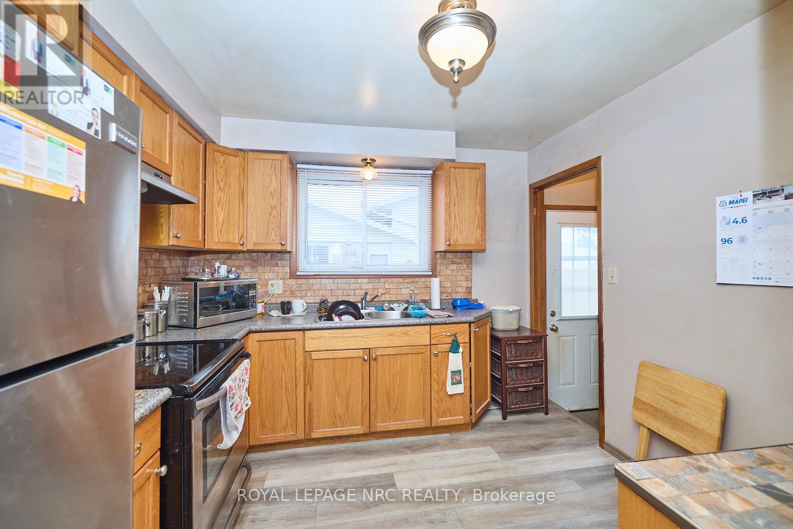45 Green Maple Drive, St. Catharines, Ontario  L2P 3P4 - Photo 11 - X12024486