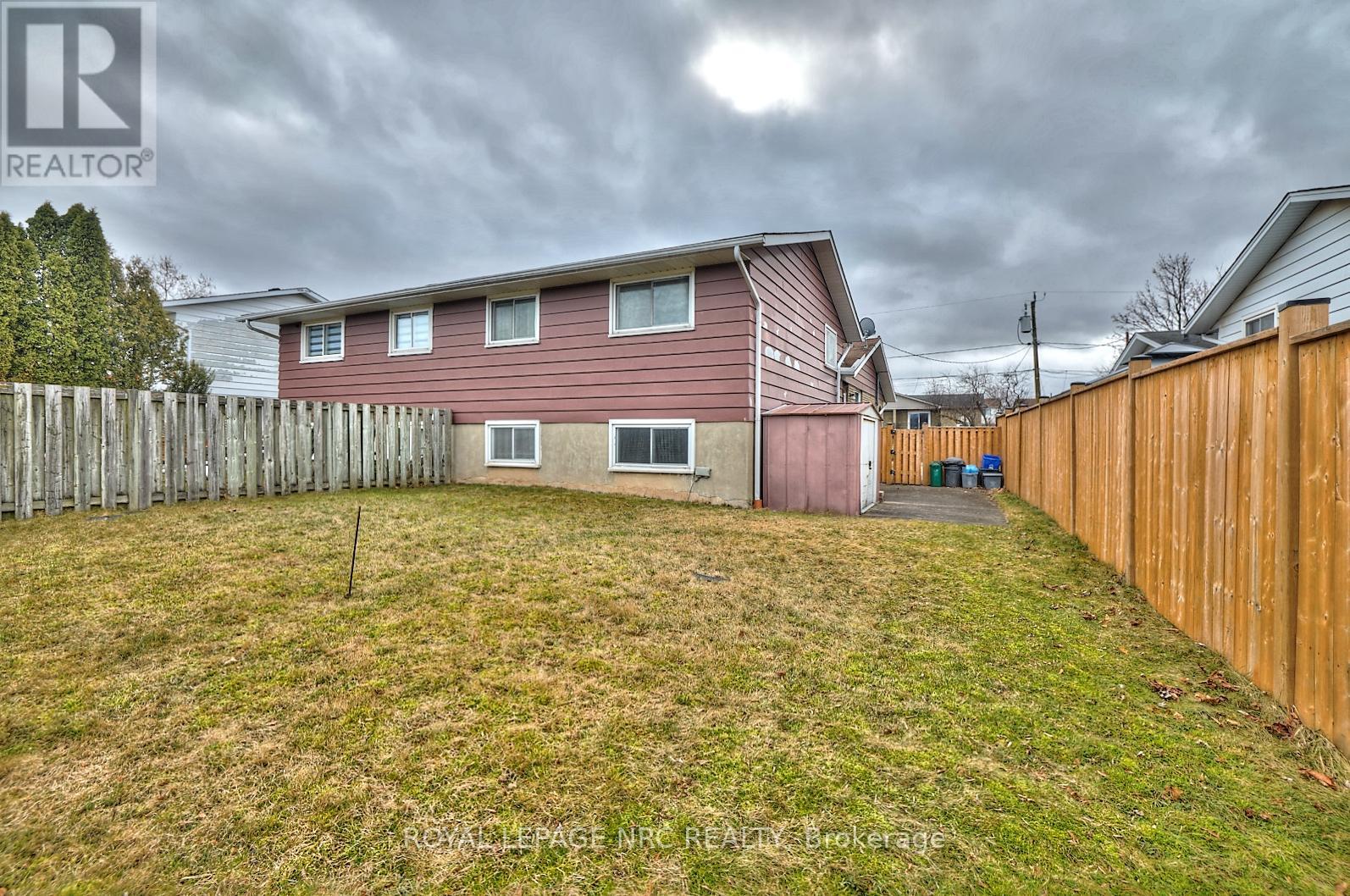 Property at 45 GREEN MAPLE DRIVE image 4