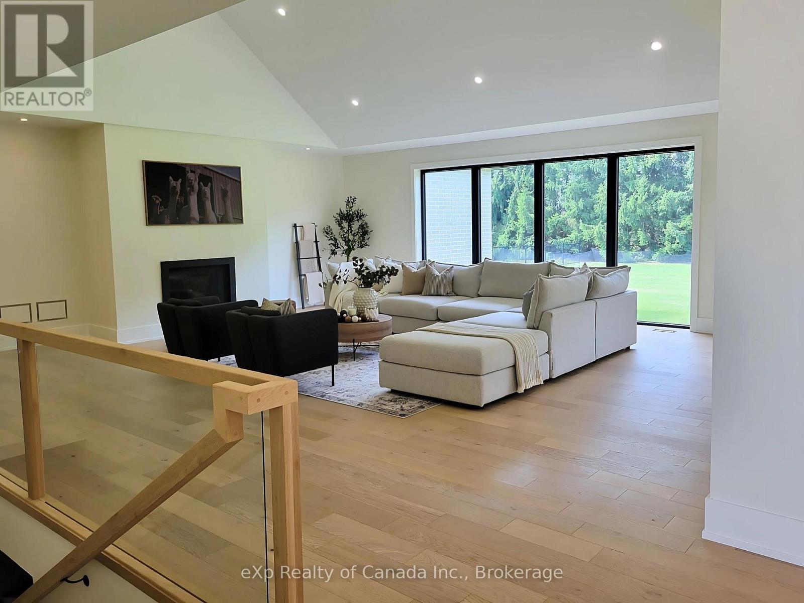 33 August Crescent, Norwich, Ontario  N0J 1R0 - Photo 11 - X12024452