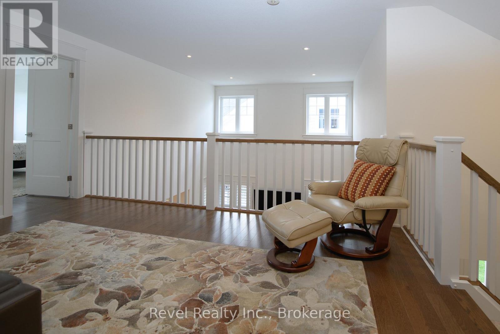 252 Ironwood Way, Georgian Bluffs, Ontario  N0H 1S0 - Photo 14 - X12024510
