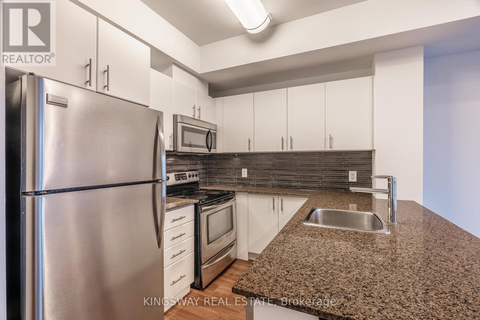 1709 - 25 Cole Street, Toronto, Ontario  M5A 4M3 - Photo 10 - C12024572