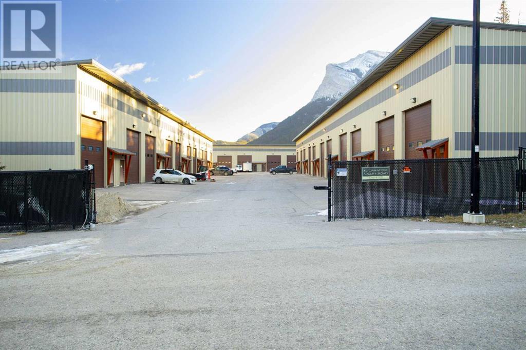 20, 2 Limestone Valley, Dead Man's Flats, Alberta  T1W 2W4 - Photo 9 - A2183391