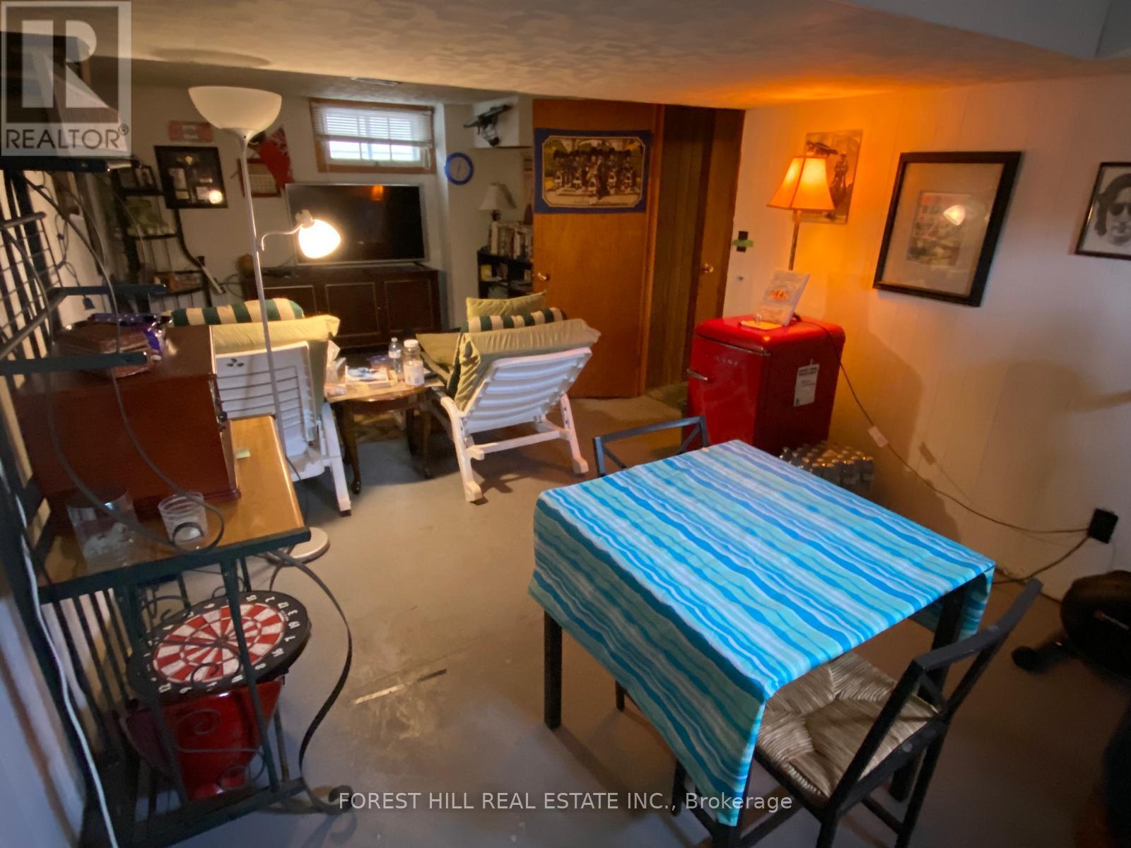 321 INNISFIL STREET Barrie (Allandale), ON L4N 3G4