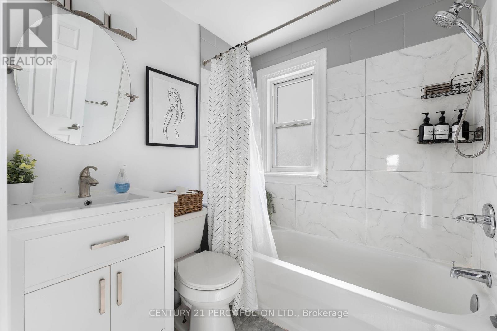 732 Cannon Street, Hamilton, Ontario  L8L 2G9 - Photo 19 - X12024446