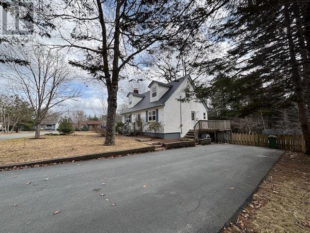 111 Nafthal Drive, Bridgewater, Nova Scotia  B4V 3J7 - Photo 4 - 202503375