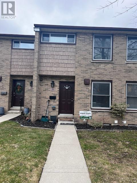 Property at 646 WONDERLAND ROAD image 1