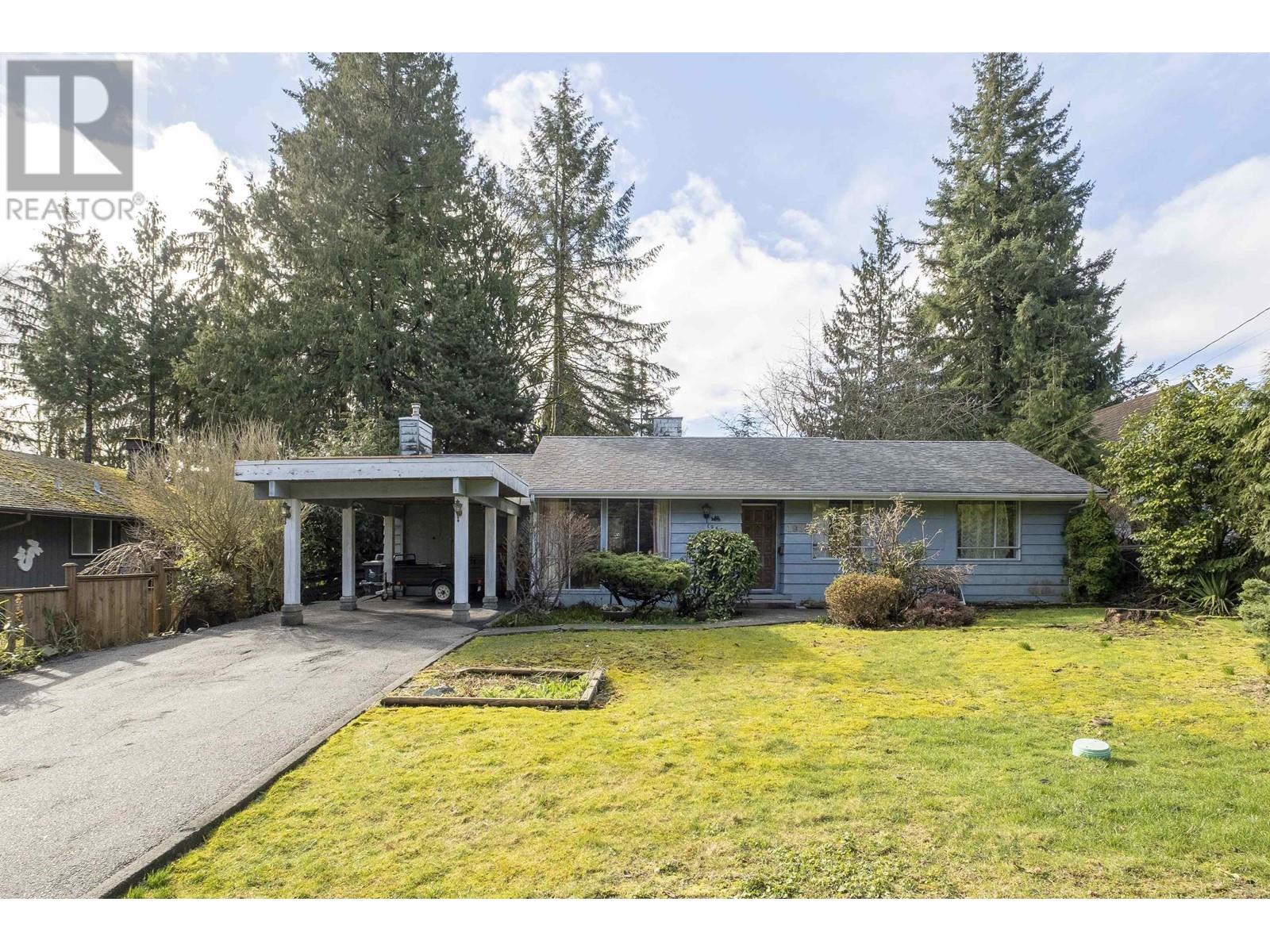 1950 ALDERLYNN DRIVE, north vancouver, British Columbia