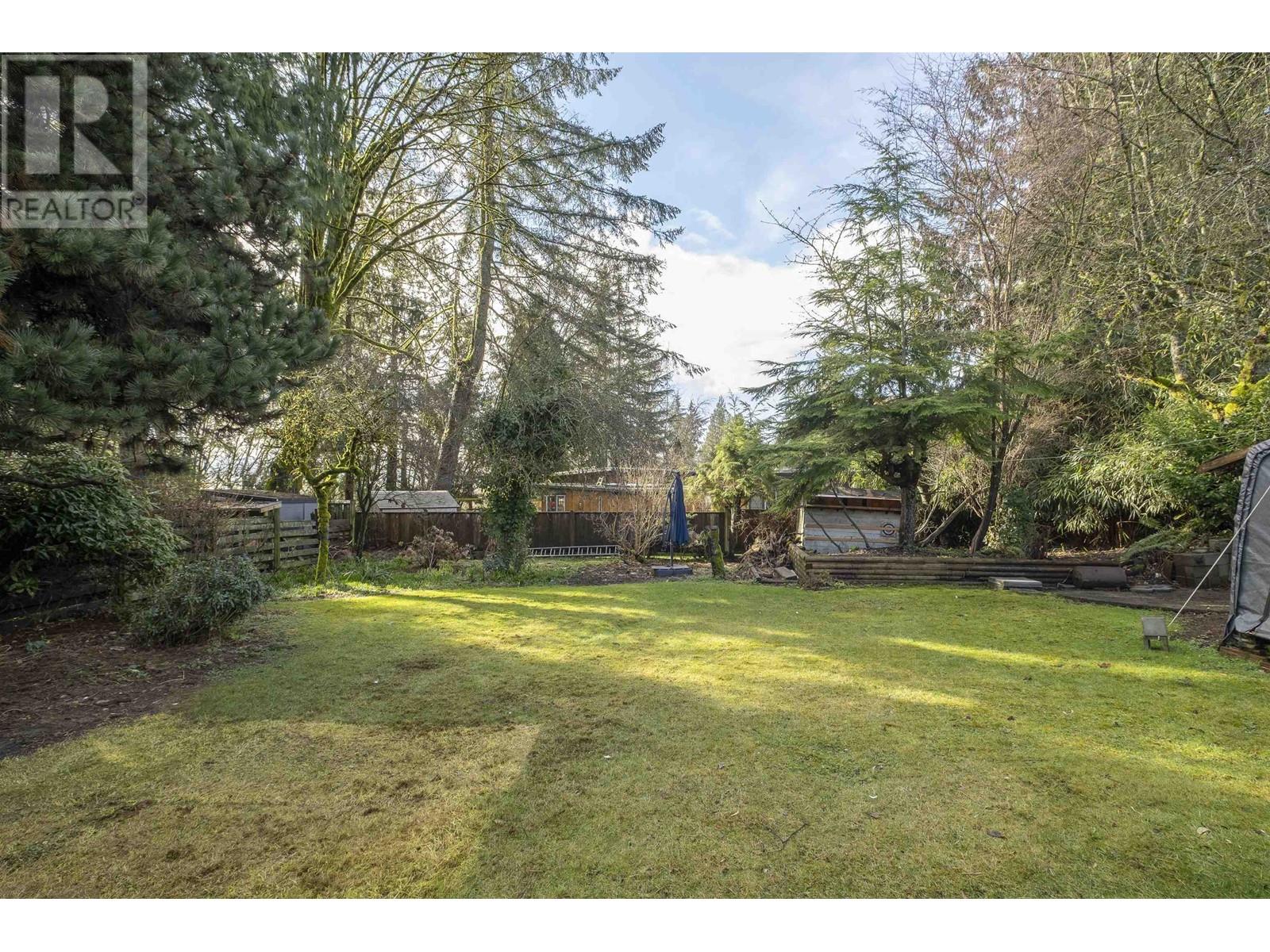 1950 Alderlynn Drive, North Vancouver, British Columbia  V7J 2S9 - Photo 23 - R2978435