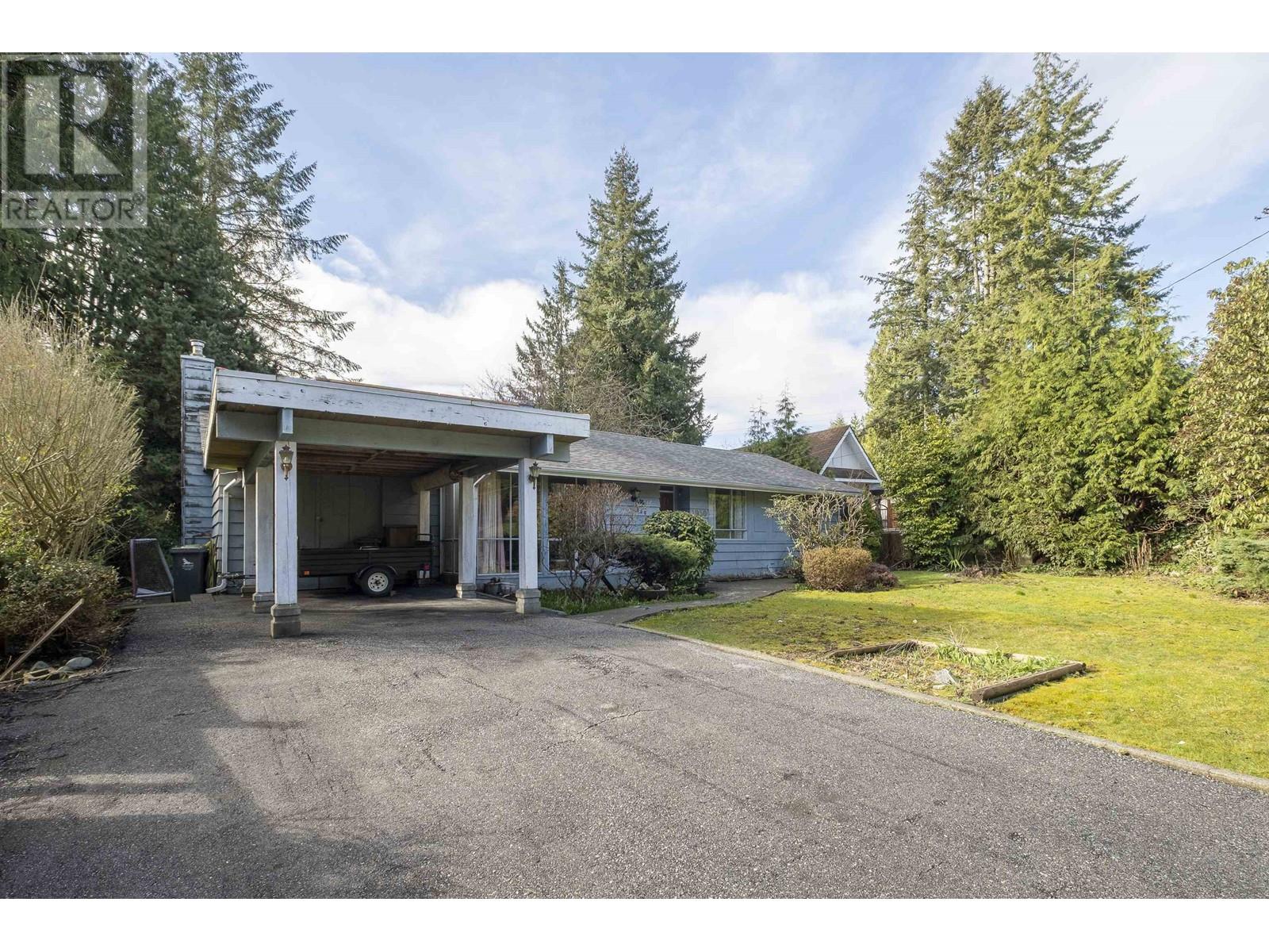 1950 Alderlynn Drive, North Vancouver, British Columbia  V7J 2S9 - Photo 27 - R2978435