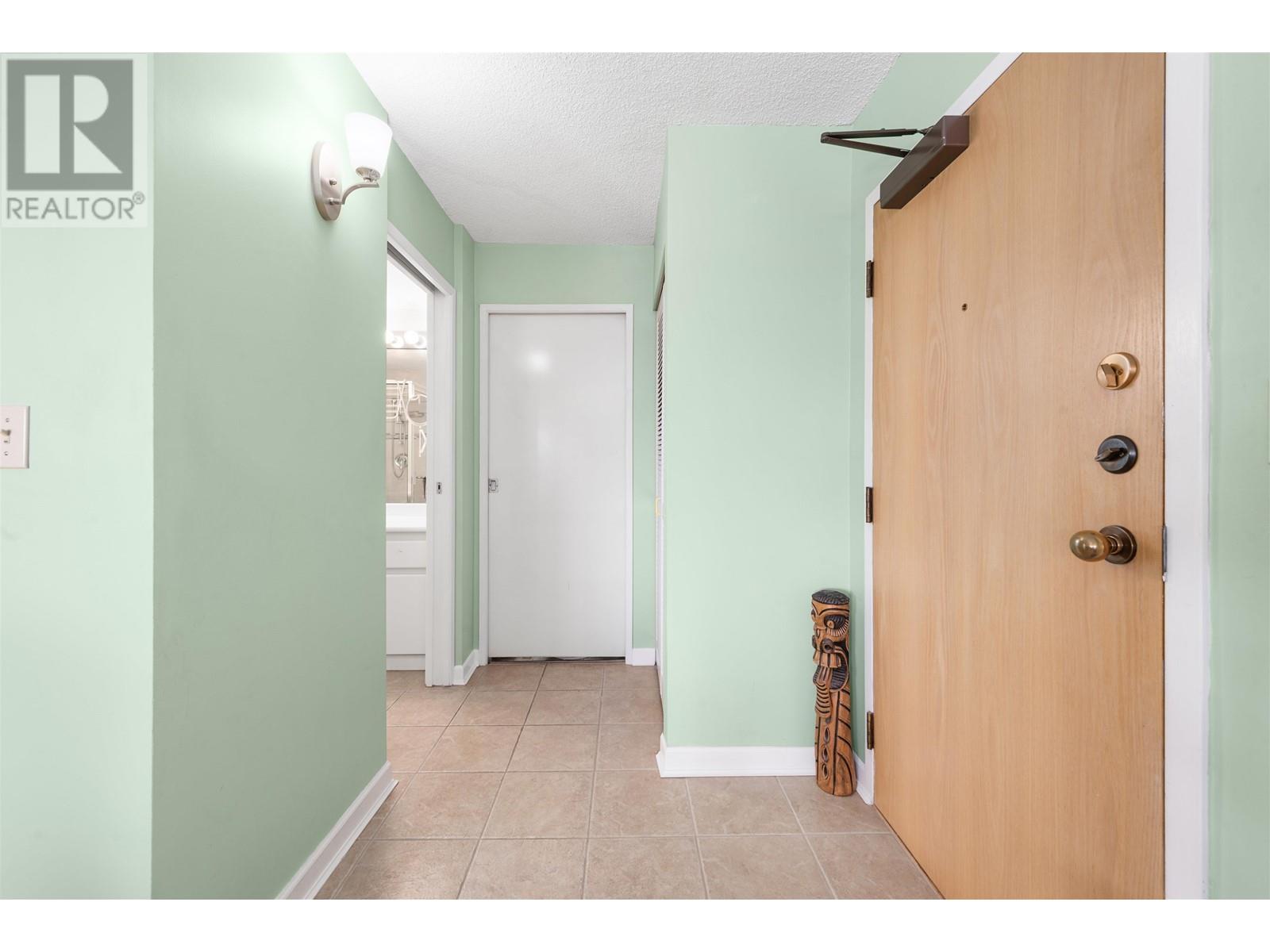 202 410 Carnarvon Street, New Westminster, British Columbia  V3L 5N9 - Photo 17 - R2978694
