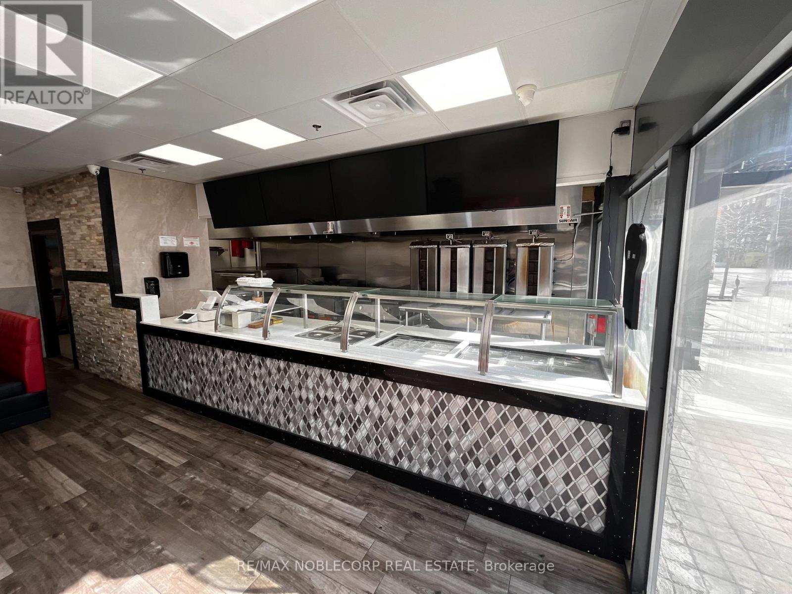 Property at 105 - 700 KING STREET W image 5