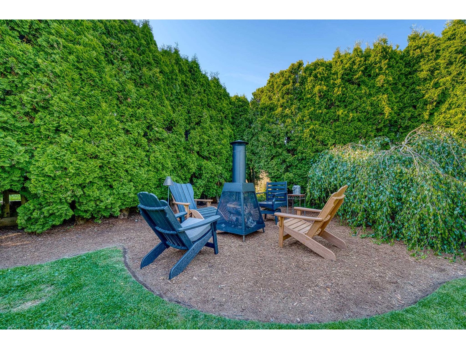 15461 Roper Avenue, White Rock, British Columbia  V4B 2G4 - Photo 38 - R2978789