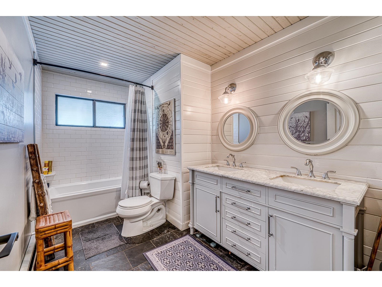 15461 Roper Avenue, White Rock, British Columbia  V4B 2G4 - Photo 23 - R2978789