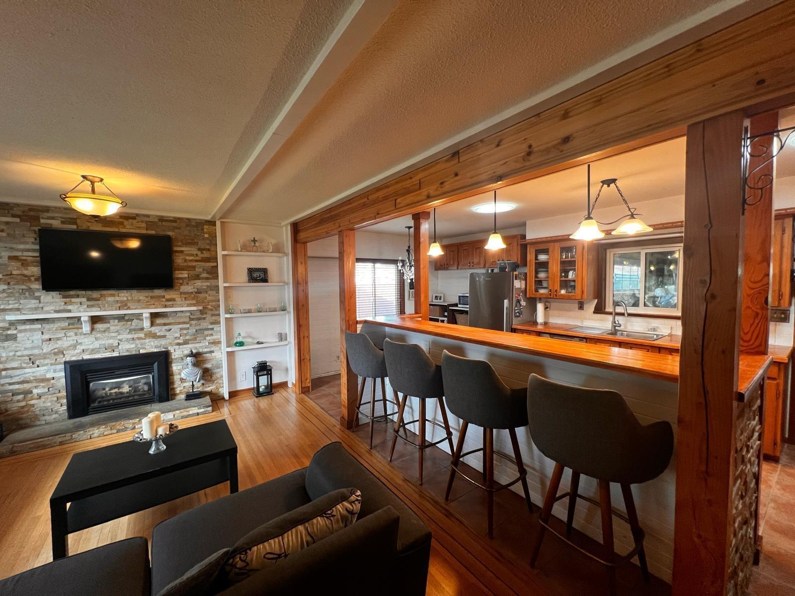 11082 146th Street, Surrey, British Columbia  V3R 3V1 - Photo 4 - R2978180