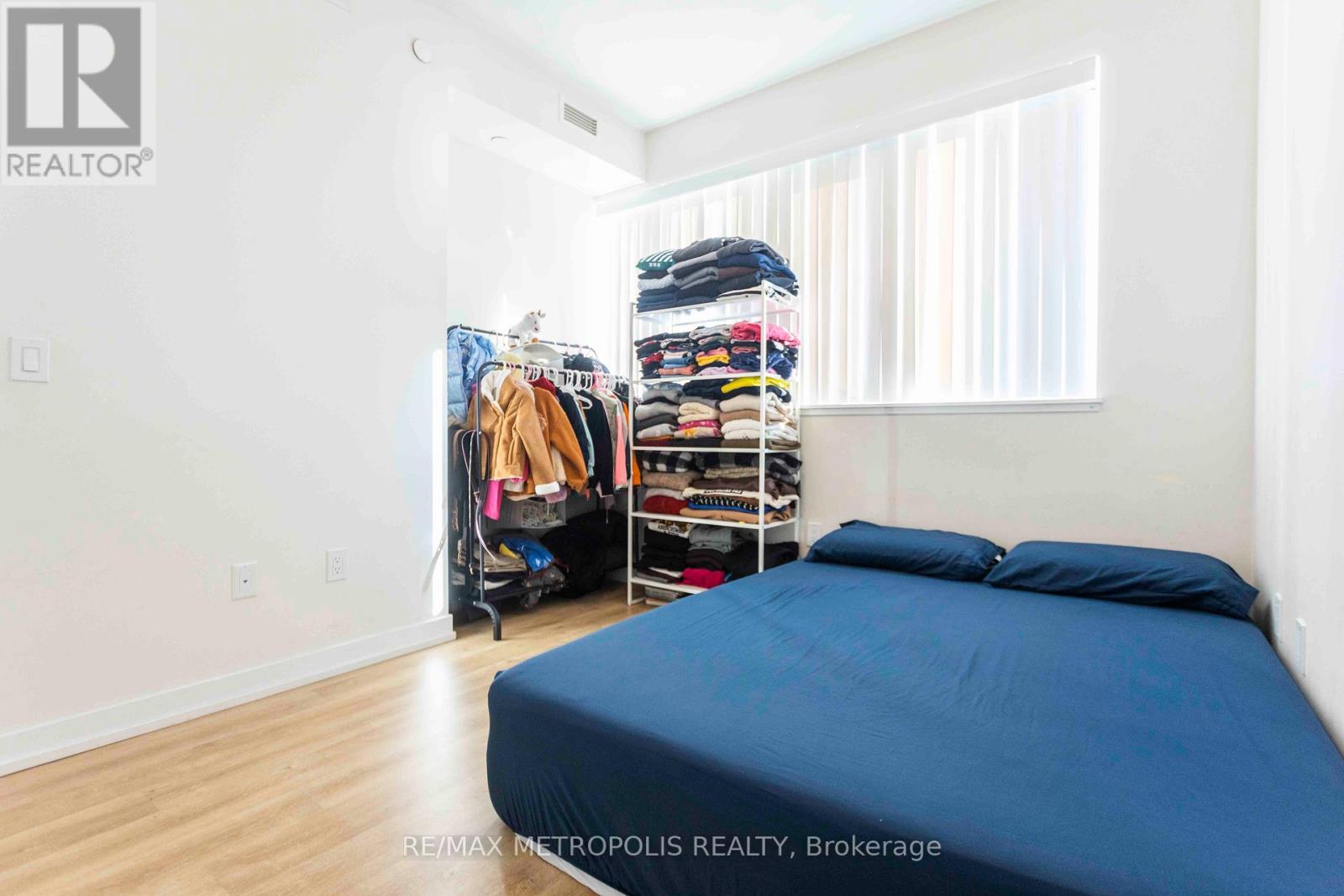 308 - 2300 St Clair Avenue W, Toronto, Ontario  M6N 0B3 - Photo 15 - W12024587