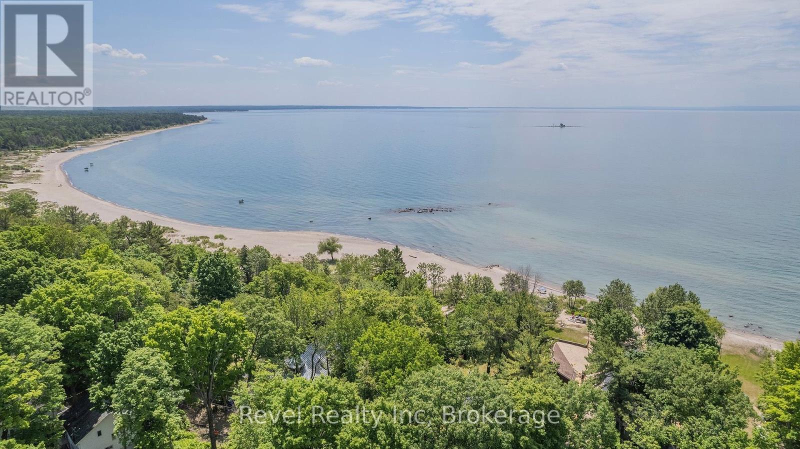 619 Pennorth Drive, Tiny, Ontario  L0L 2J0 - Photo 2 - S12024318