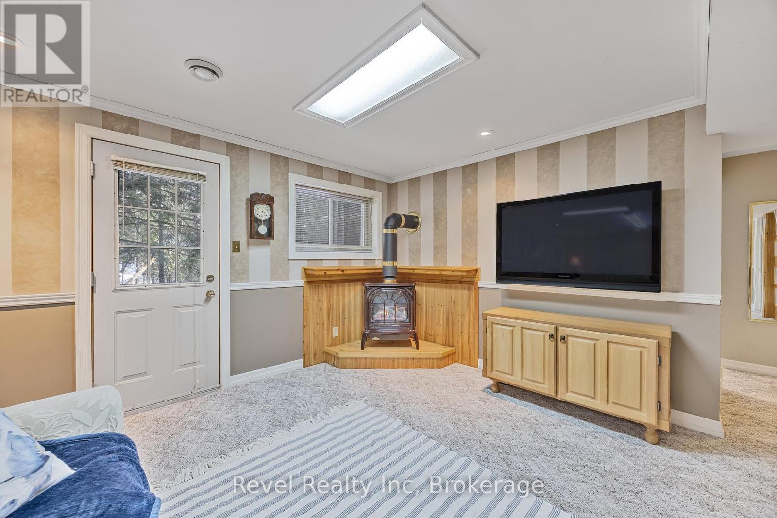 619 Pennorth Drive, Tiny, Ontario  L0L 2J0 - Photo 39 - S12024318