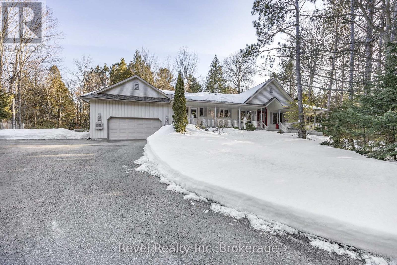619 Pennorth Drive, Tiny, Ontario  L0L 2J0 - Photo 45 - S12024318