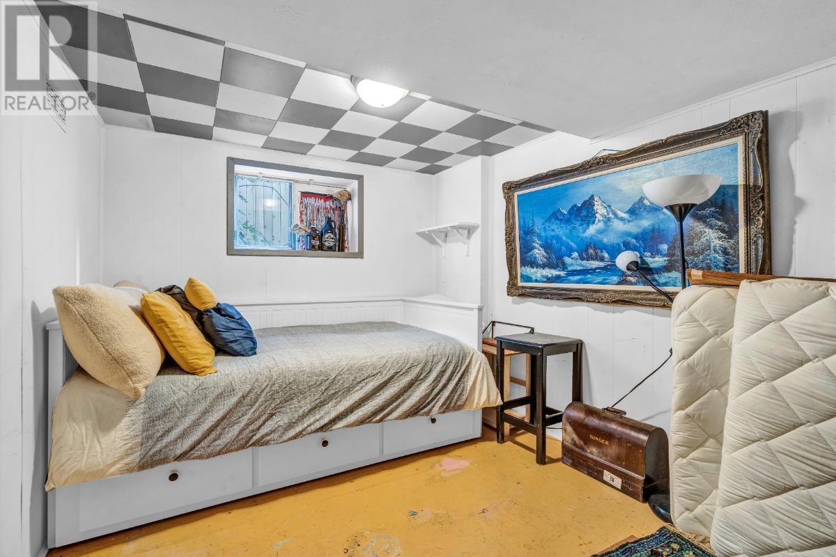 Listing Picture 18 of 34 : 2767 CHARLES STREET, Vancouver / 溫哥華 - 魯藝地產 Yvonne Lu Group - MLS Medallion Club Member