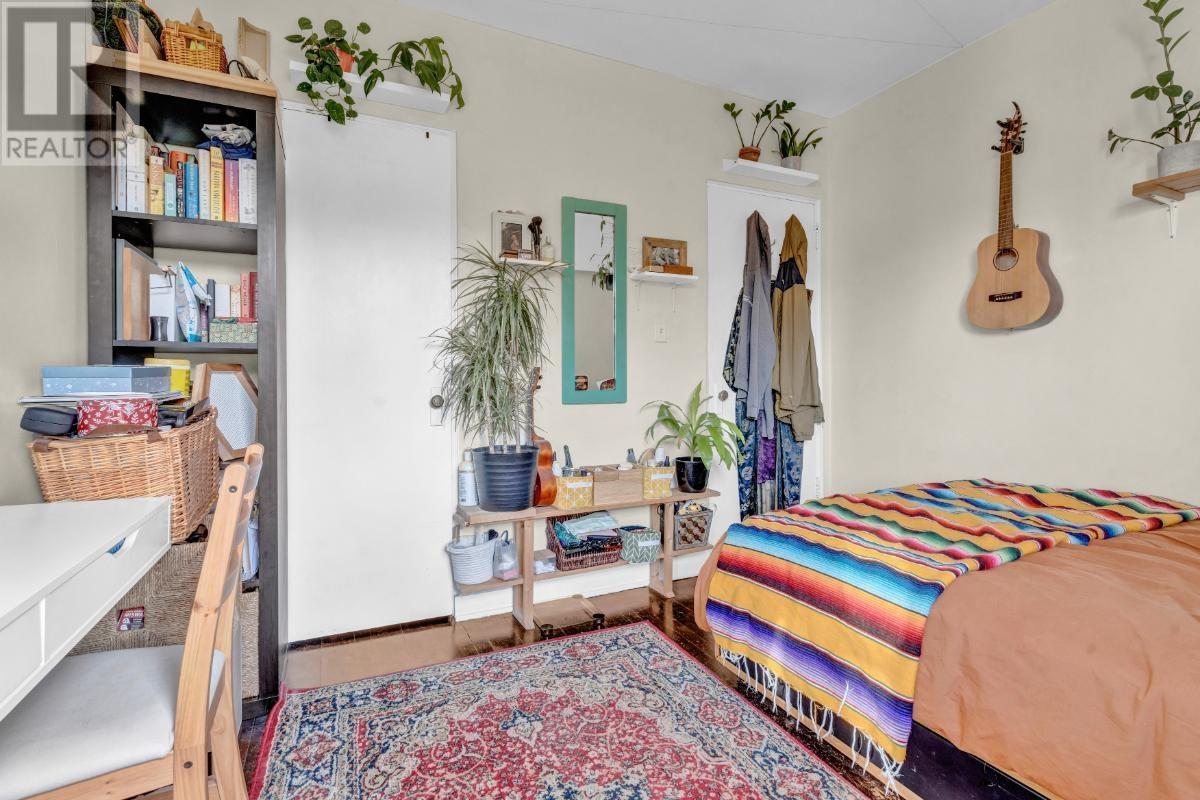 Listing Picture 6 of 34 : 2767 CHARLES STREET, Vancouver / 溫哥華 - 魯藝地產 Yvonne Lu Group - MLS Medallion Club Member