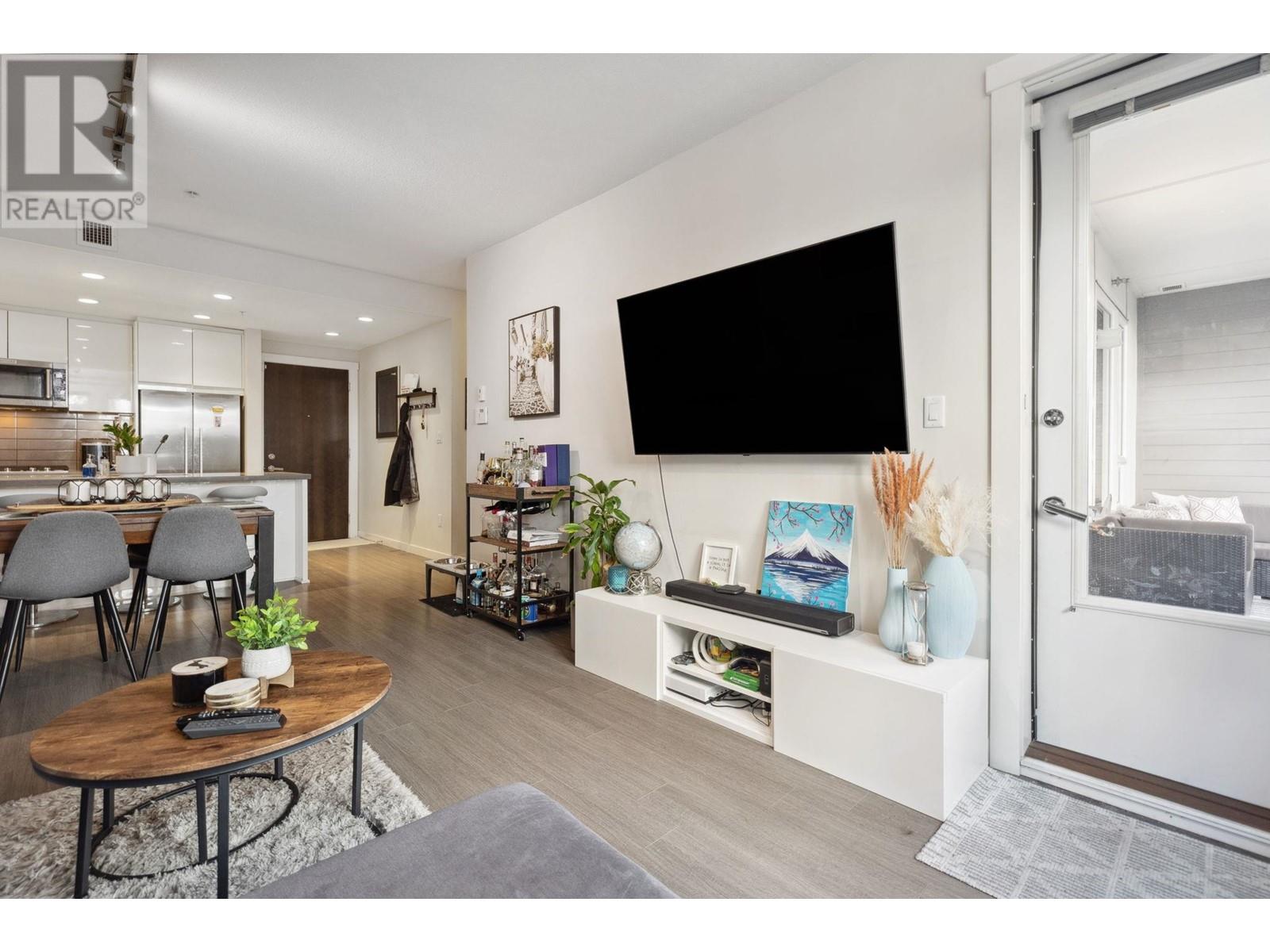 111 255 W 1st Street, North Vancouver, British Columbia  V7M 3G8 - Photo 13 - R2978397