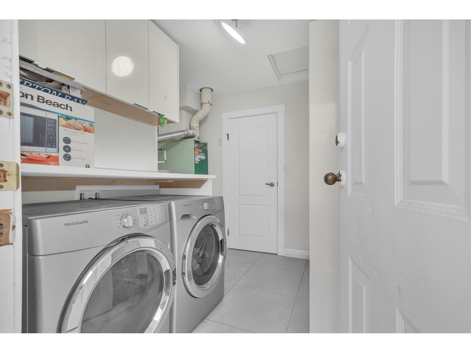 11717 82b Avenue, Delta, British Columbia  V4C 2E8 - Photo 8 - R2977703