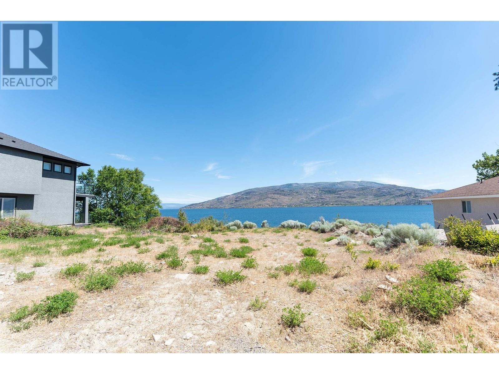 6473 Renfrew Road, Peachland, British Columbia  V0H 1X7 - Photo 2 - 10330211